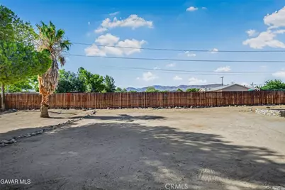 13116 E East Avenue W10, Pearblossom, CA 93553 - Photo 22