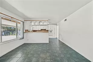 10525 Woldrich St, Sylmar, CA 91342 - Photo 8