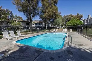 6491 Twin Cir Ln, Simi Valley, CA 93063 - Photo 32