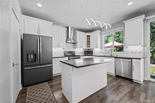 15607 W Lilli Way, Van Nuys, CA 91406 - Photo 6