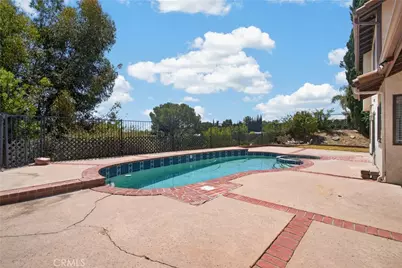 17418 Tuscan Drive, Granada Hills, CA 91344 - Photo 2