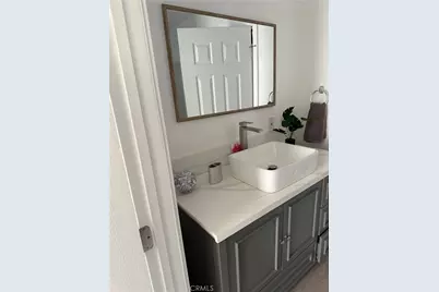 11200 Stanford, Los Angeles, CA 90059 - Photo 18