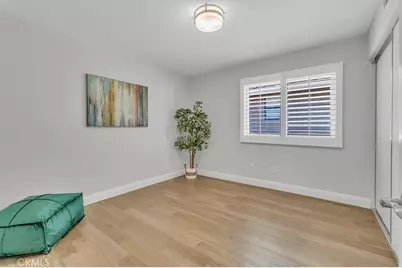 537 Savona, Oak Park, CA 91377 - Photo 38