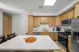 7132 Farralone, Canoga Park, CA 91303 - Photo 12