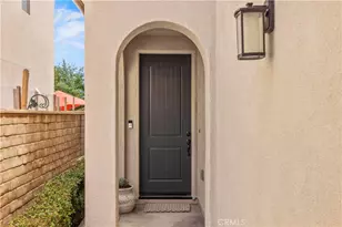 21727 Candela Dr, Saugus, CA 91350 - Photo 4