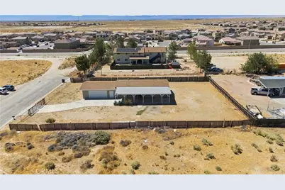 2549 28th, Rosamond, CA 93560 - Photo 14