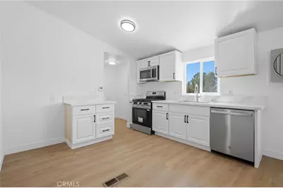 2549 28th, Rosamond, CA 93560 - Photo 4