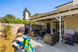 6017 Oldenberg, Simi Valley, CA 93063 - Photo 32