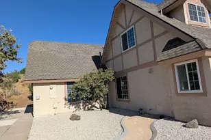 8021 Macron St, Oak Hills, CA 92344 - Photo 6