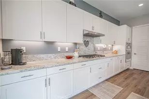 17730 Hillside Way, Saugus, CA 91350 - Photo 8
