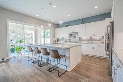 17730 Hillside Way, Saugus, CA 91350 - Photo 6