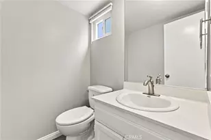 21900 Roscoe Blvd, Canoga Park, CA 91304 - Photo 22