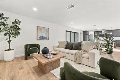 7508 Royer Avenue, West Hills, CA 91307 - Photo 2