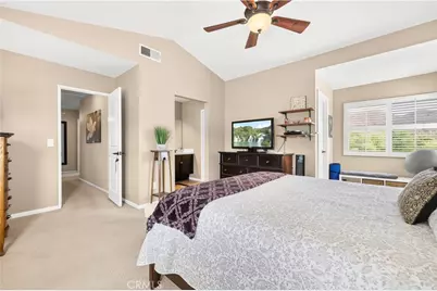 28603 Applewood Lane, Castaic, CA 91384 - Photo 16