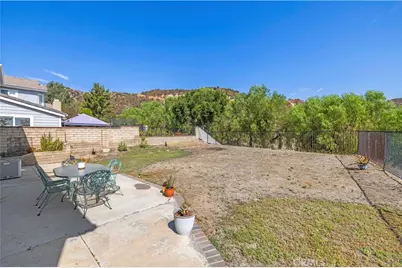 28603 Applewood Lane, Castaic, CA 91384 - Photo 38