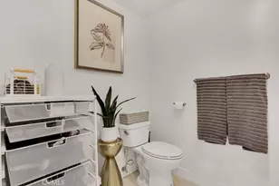 17914 Magnolia Blvd, Encino, CA 91316 - Photo 20
