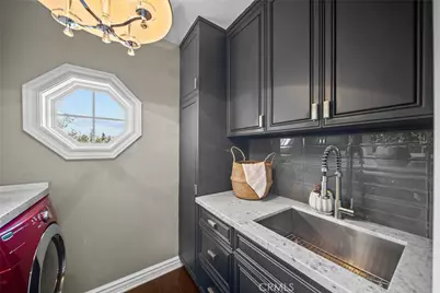 3862 Sherwood Pl, Los Angeles, CA 91423 - Photo 12