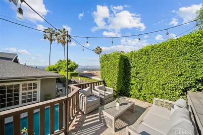 3862 Sherwood Pl, Los Angeles, CA 91423 - Photo 32
