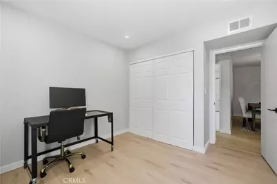 25039 Peachland Avenue #204, Newhall, CA 91321 - Photo 12
