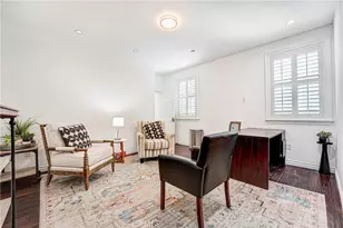 22450 Collins, Woodland Hills, CA 91367 - Photo 30