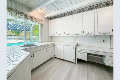 8809 Oak Park Avenue, Sherwood Forest, CA 91325 - Photo 30