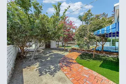 8809 Oak Park Avenue, Sherwood Forest, CA 91325 - Photo 52