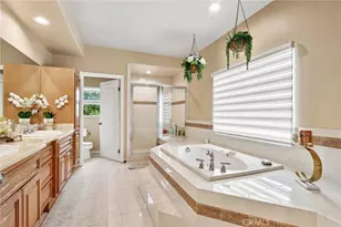 6921 Kian Ct, Van Nuys, CA 91406 - Photo 14