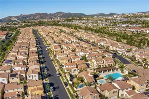 20257 Livorno Way, Porter Ranch, CA 91326 - Photo 32