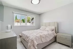 7725 Loma Verde Ave, Canoga Park, CA 91304 - Photo 22