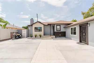 7725 Loma Verde Avenue, Canoga Park, CA 91304 - Photo 4