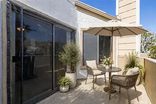 18408 Hatteras St, Tarzana, CA 91356 - Photo 26