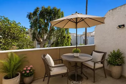 18408 Hatteras Street, Tarzana, CA 91356 - Photo 28