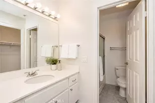 5805 Oak Bend Ln, Oak Park, CA 91377 - Photo 16