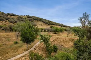 5805 Oak Bend Ln, Oak Park, CA 91377 - Photo 20