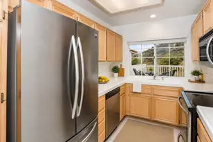5805 Oak Bend Ln, Oak Park, CA 91377 - Photo 4