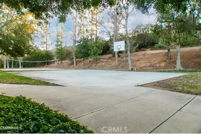 5805 Oak Bend Lane #407, Oak Park, CA 91377 - Photo 34