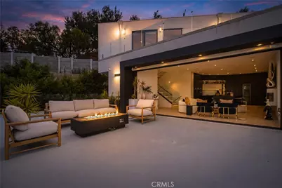 5170 Medina Road, Woodland Hills, CA 91364 - Photo 2