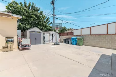 8636 Colbath, Los Angeles, CA 91402 - Photo 32