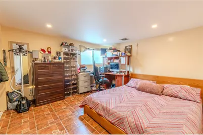 8636 Colbath, Los Angeles, CA 91402 - Photo 28