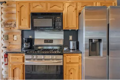 15324 Mil Potrero Highway, Pine Mountain Club, CA 93222 - Photo 32