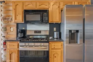 15324 Mil Potrero Hwy, Pine Mountain Club, CA 93222 - Photo 32