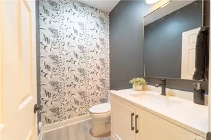 24014 Park Ln, Valencia, CA 91354 - Photo 12