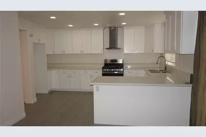 3051 Via De Flores, Lancaster, CA 93535 - Photo 6