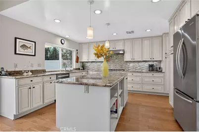 18590 Calle Vista Circle, Porter Ranch, CA 91326 - Photo 8