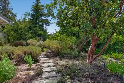 18590 Calle Vista Circle, Porter Ranch, CA 91326 - Photo 46