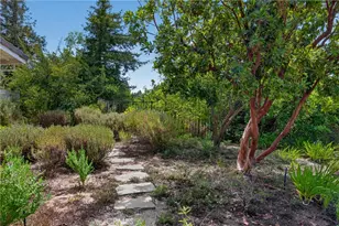 18590 Calle Vista Cir, Porter Ranch, CA 91326 - Photo 46
