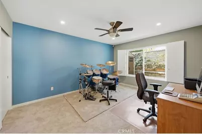 23902 Via Aranda, Valencia, CA 91355 - Photo 24