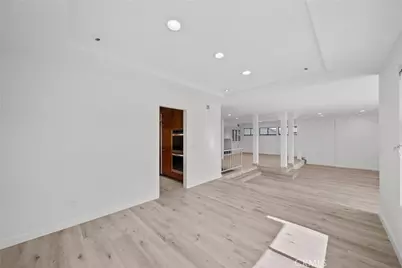 13523 Cheltenham, Sherman Oaks, CA 91423 - Photo 20