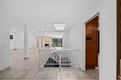 13523 Cheltenham, Sherman Oaks, CA 91423 - Photo 2