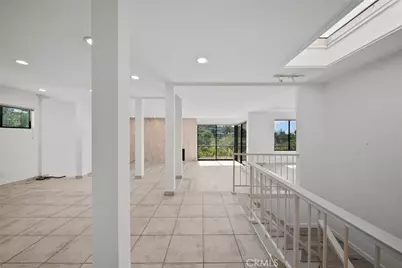 13523 Cheltenham, Sherman Oaks, CA 91423 - Photo 8